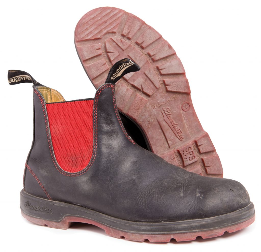 1316 Pair Red and Black with two tone sole